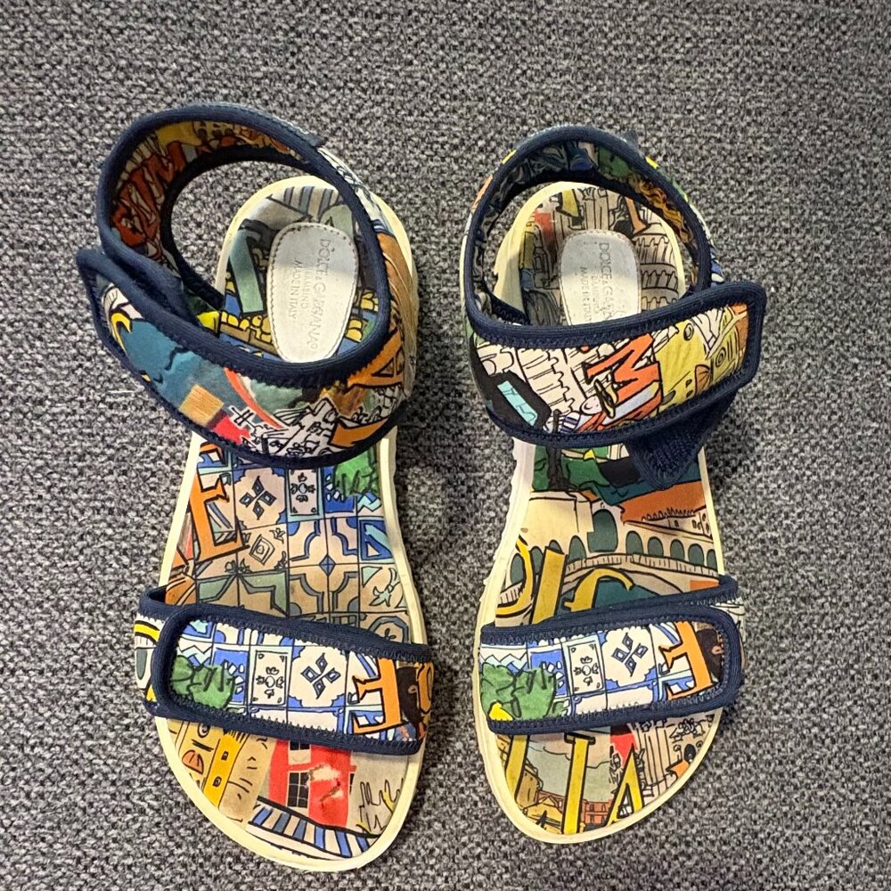 Dolce & Gabbana ICONIC COMICS PRINT  Summer Sandals With Logo.